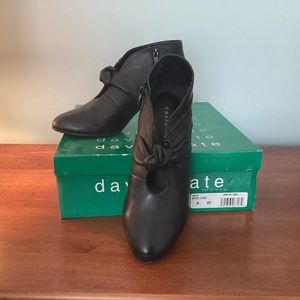 David Tate ‘Gaya’ Leather Booties